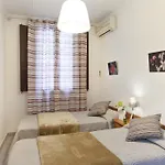 بيت ضيافة Dragonflybcn برشلونة